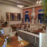Hotel Stadt 3*