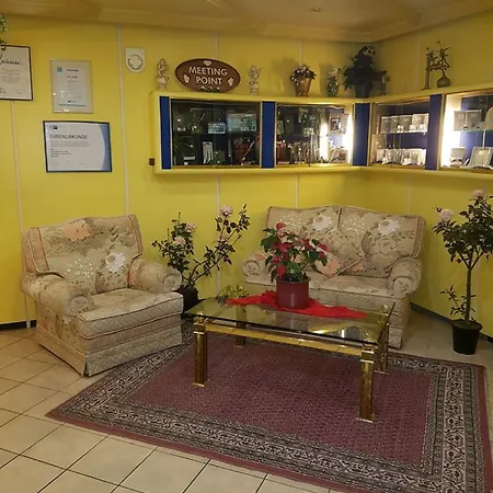Stadt Ξενοδοχείο 3*