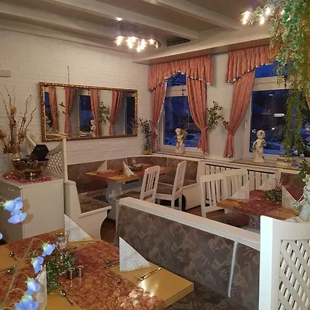 Ξενοδοχείο Stadt 3*