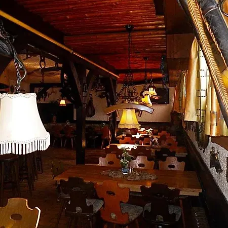 Stadt Hotel 3*